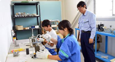 埴生中学校 試験部の様子
