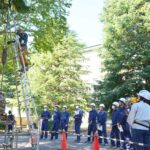 地質調査見学の様子